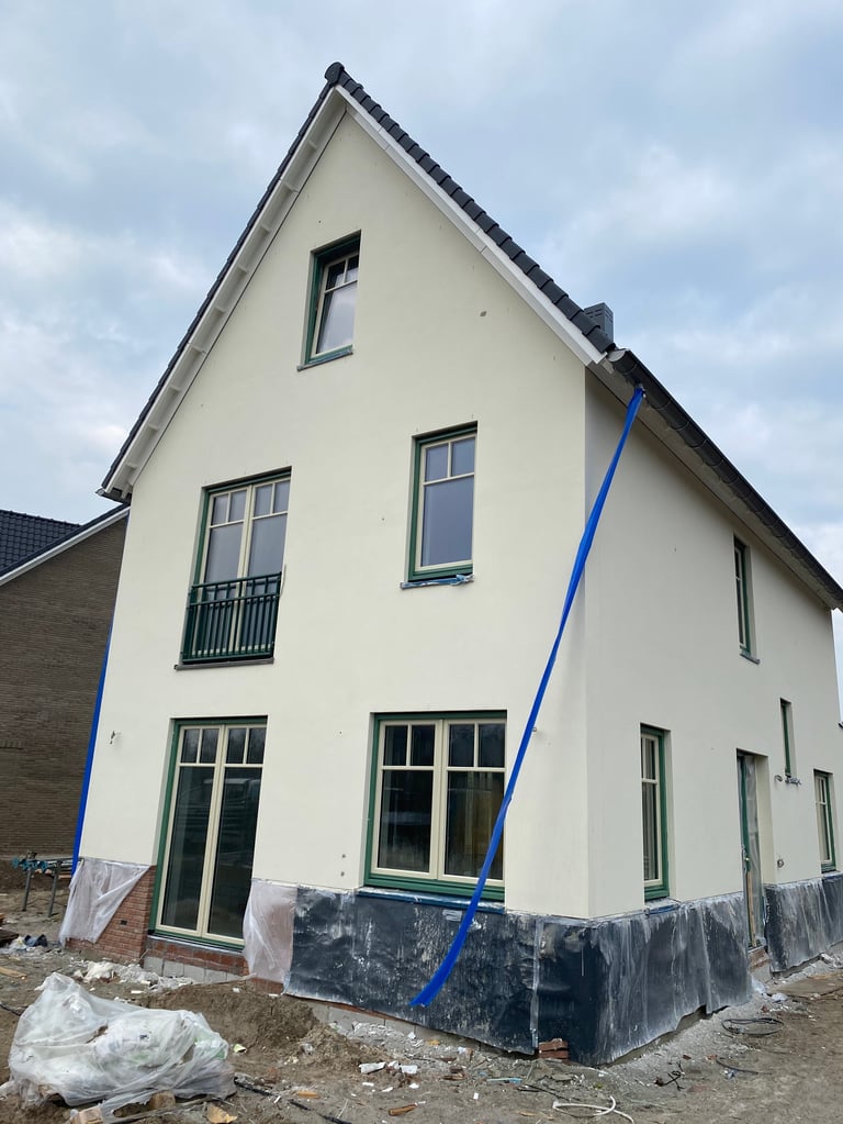 Nieuwbouw witte woning schilderwerk Oss